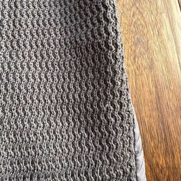 Linda Richards Luxury rabbit fur reversible vest size medium - Picture 8 of 11